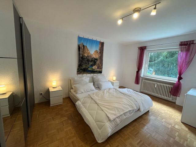 Fully furnished flat in central Regensburg with balcony, Regensburg Amsterdam Apartments for Rent