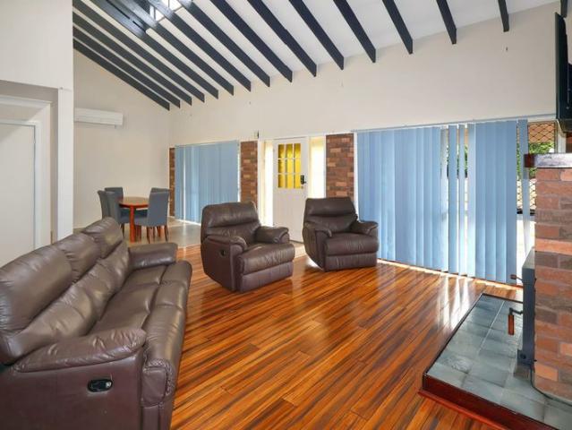 Fully Furnished House In Sought After North Muswellbrook
