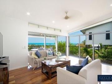 Fully Furnished House, Ocean Views & Pool