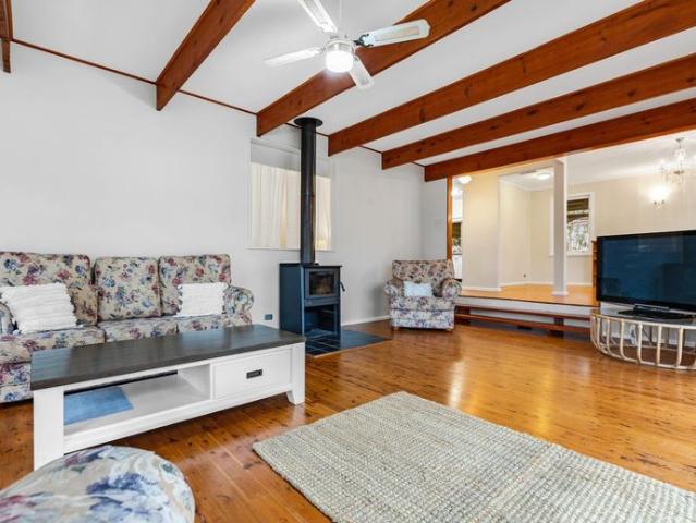 Fully furnished house with Amazing River Views