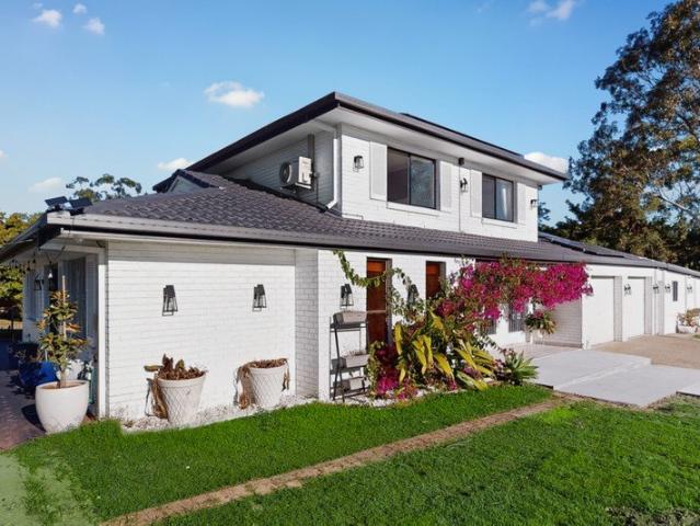 Fully Furnished Home with Flexible Living and Workspace Options