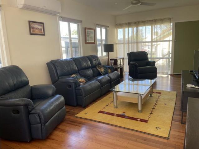 FULLY FURNISHED HOME IN THE HEART OF IMBIL