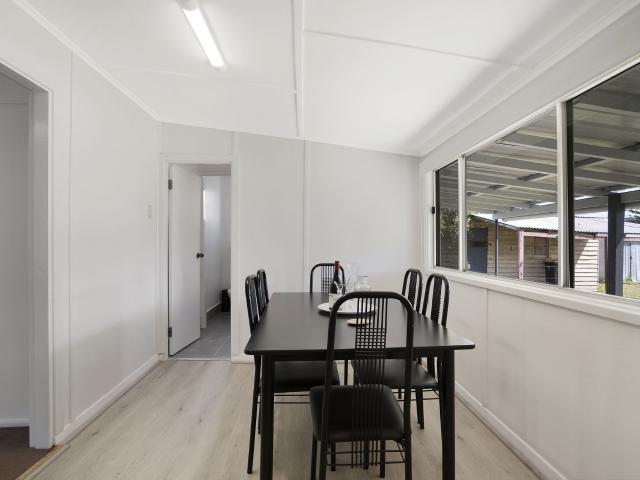 Fully Furnished Home In A Quiet Street