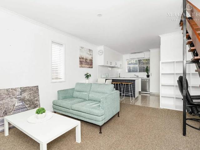 Fully Furnished Home In Central Wagga