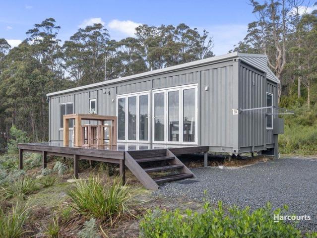 Fully Furnished Hidden Gem