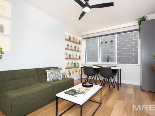 Fully furnished hidden gem close to everything!