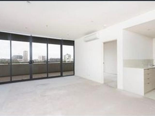 Fully Furnished High Level 2 Bedroom Apartment in Prime Zetland Location