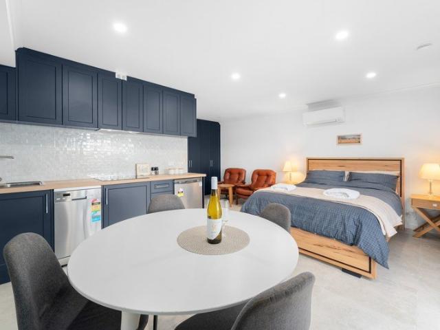Fully Furnished Hillside Granny Flat with Stunning Bushland Views