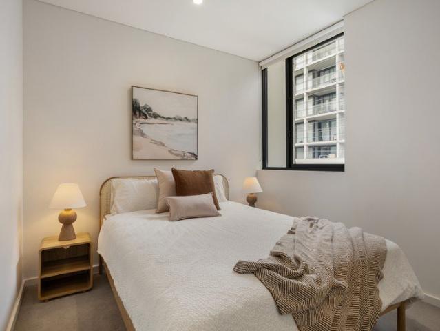 Fully Furnished I Pet friendly | Hosted community