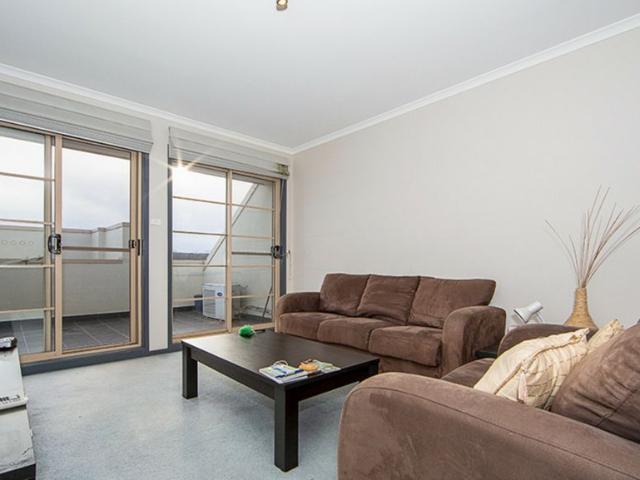 Fully Furnished In A Wonderful Location!