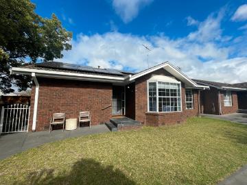 Geelong, Greater Geelong, Victoria - Garden