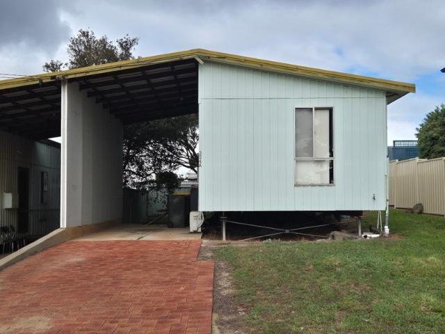 Fully furnished in the heart of Ravensthorpe