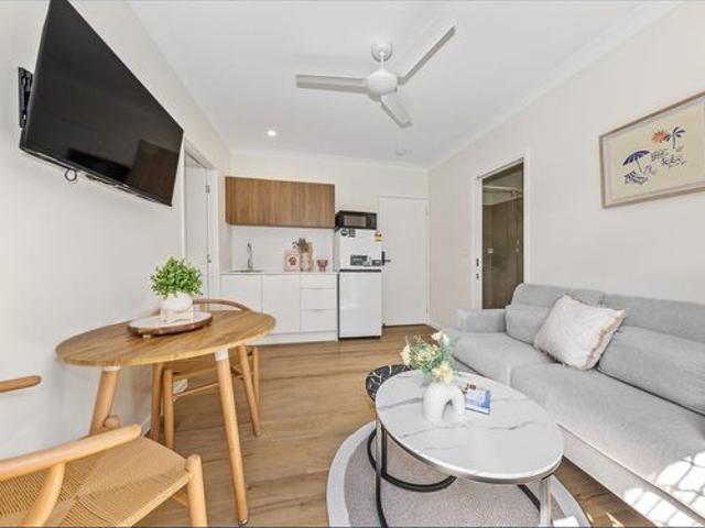 Fully Furnished, includes Electricity, Water & Internet – Move In Ready!