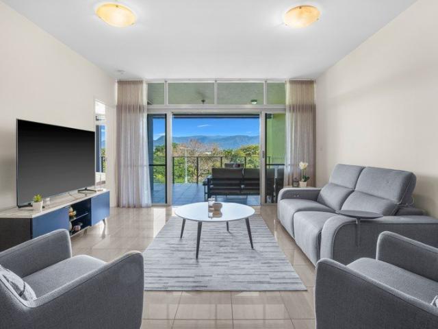 Fully Furnished Inner City Living with Spacious Balcony