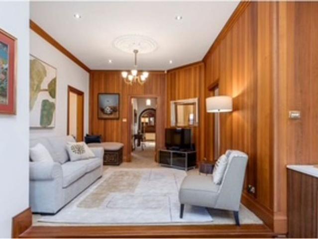 Fully Furnished One of a Kind Rental in Joslin / St Peter’s
