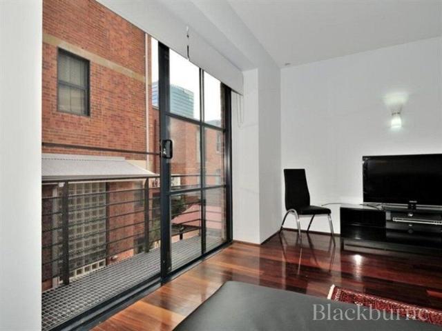 FULLY FURNISHED ONE BEDROOM APARTMENT ON HAY STREET