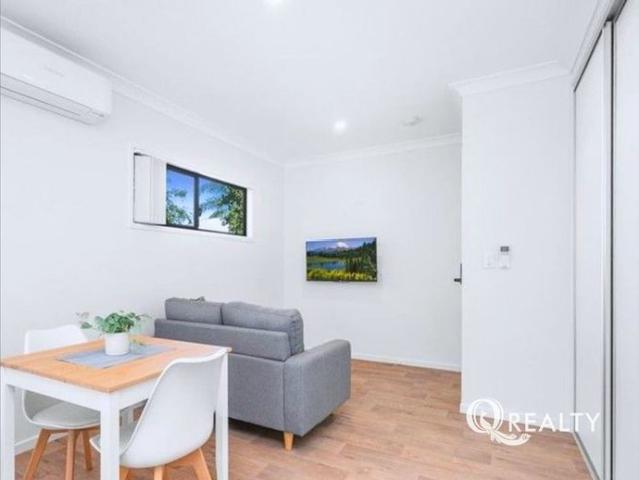 Fully Furnished One Bedroom Apartment – Electricity, Water and Internet Included
