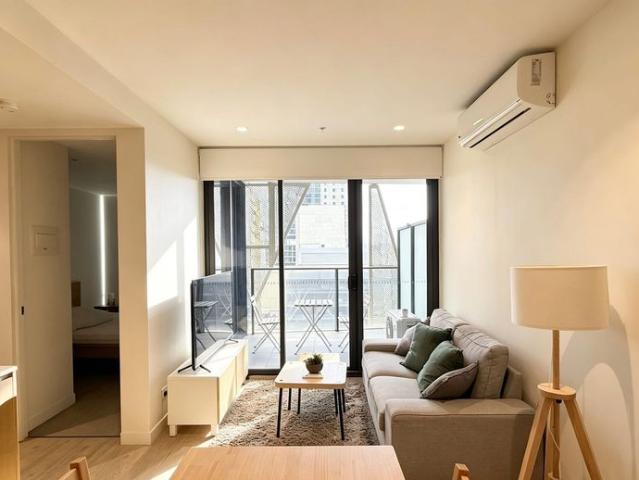 Fully Furnished One Bedroom Apartment in Adelaide CBD Move In Now!