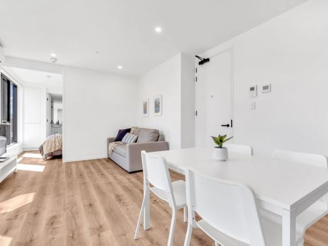 Fully Furnished One Bedroom Apartment in the CBD!