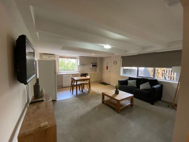 FULLY FURNISHED ONE BEDROOM APARTMENT INCLUDING UTILITIES
