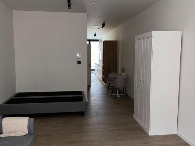 Fully furnished one bedroom apartment ready to move in temporarily available until 31/08/2026