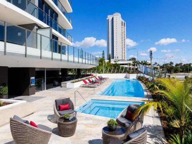 Fully Furnished One Bedroom Apartment | Surfers Paradise Boulevard