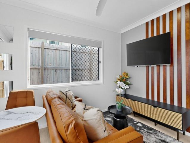 Fully Furnished One Bedroom Apartment with Utilities Included! ONE WEEK FREE RENT!