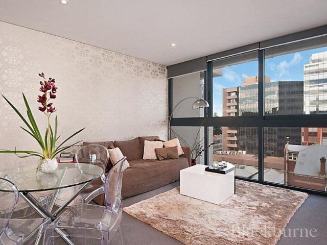 FULLY FURNISHED ONE BEDROOM APARTMENT!