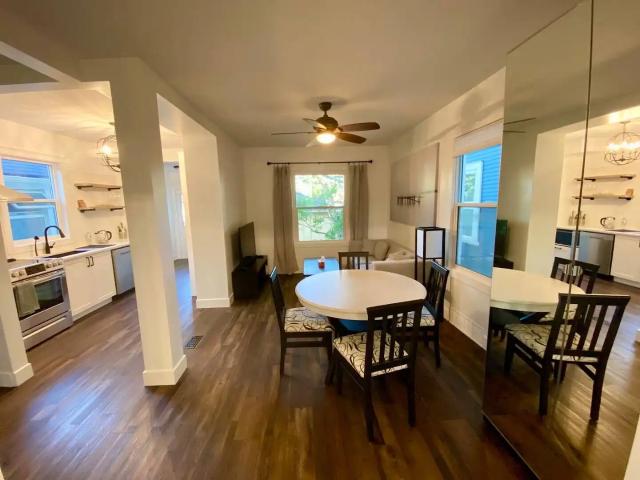 Fully Furnished One Bedroom Downtown Unit