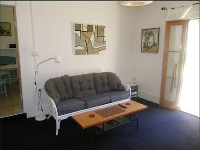 FULLY FURNISHED ONE BEDROOM FLAT