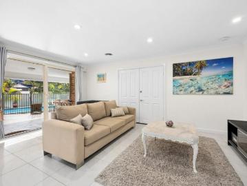 Fully Furnished One Bedroom Retreat with Coastal Vibe
