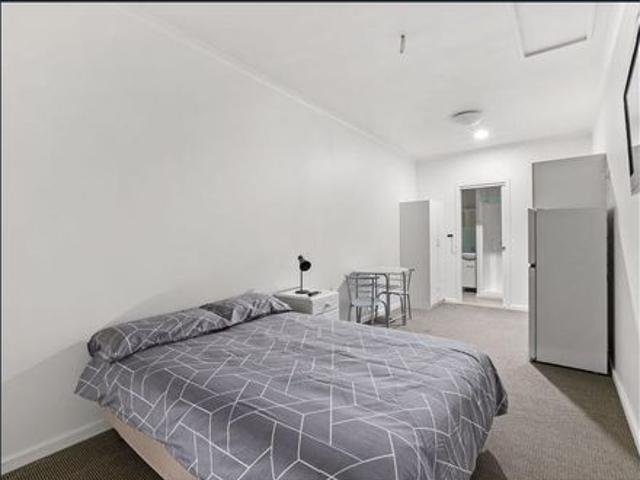 Fully Furnished One Bedroom Unit UTILITIES INCLUDED