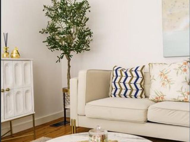 Fully furnished long term lease available
