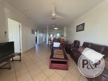 Fully Furnished Lakeside Living Top Floor 3 Bedroom Unit
