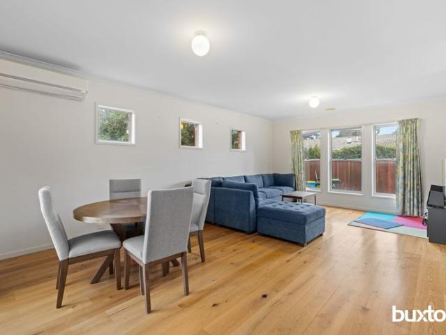 Fully Furnished Lifestyle Living in a Prime Location