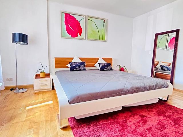 Fully Furnished Luxurious 3,5Room Apartment in quiet location of Heilbronn, Heilbronn Amsterdam Apartments for Rent