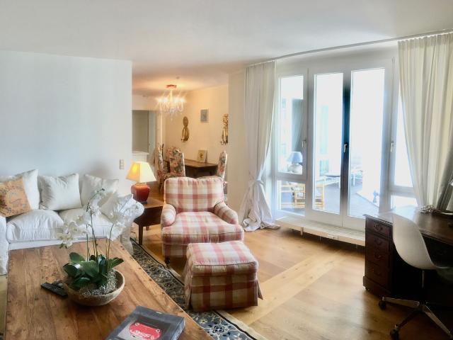 Fully furnished möblierte, elegante 2 ZI. Wohnung im begehrten München Haidhausen! GARAGE OPTIONAL!, Munchen Amsterdam Apartments for Rent