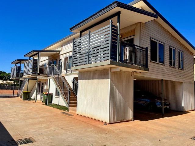 FULLY FURNISHED MODERN APARTMENT !