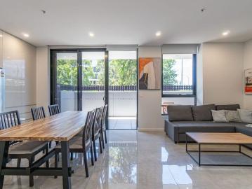 Fully Furnished Modern Apartment With Pool & Gym