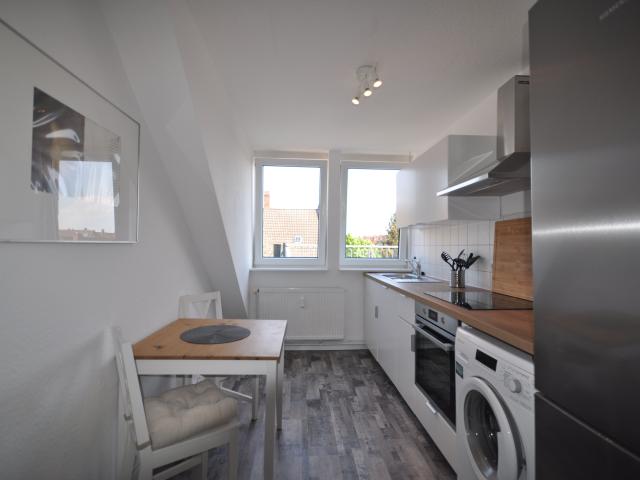 Fully furnished, modern apartment in Brunswick