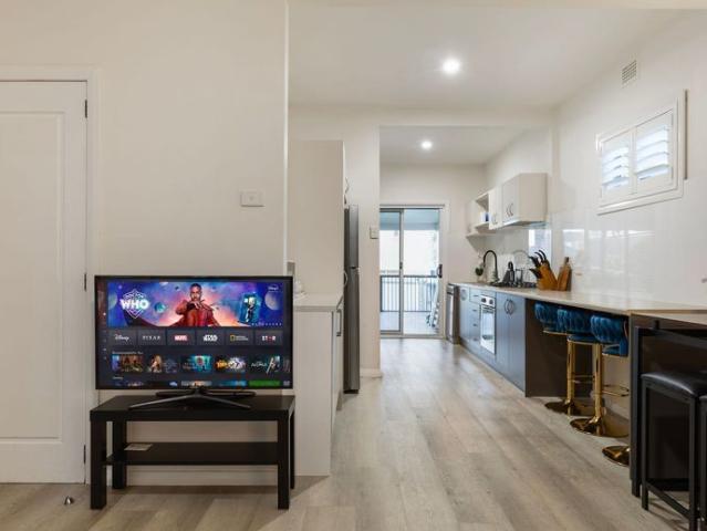 Fully Furnished Modern Coastal Family Home in Blue Bay