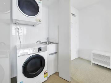 FULLY FURNISHED MODERN HOME ABOVE THE TRAIN STATION