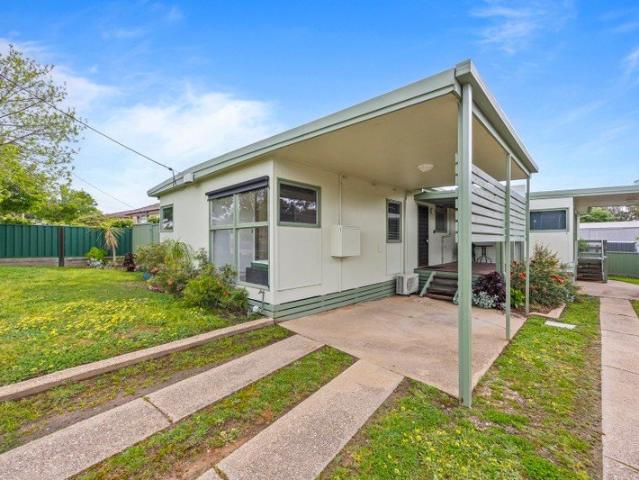Fully Furnished Modern Living in a Prime Stawell Setting