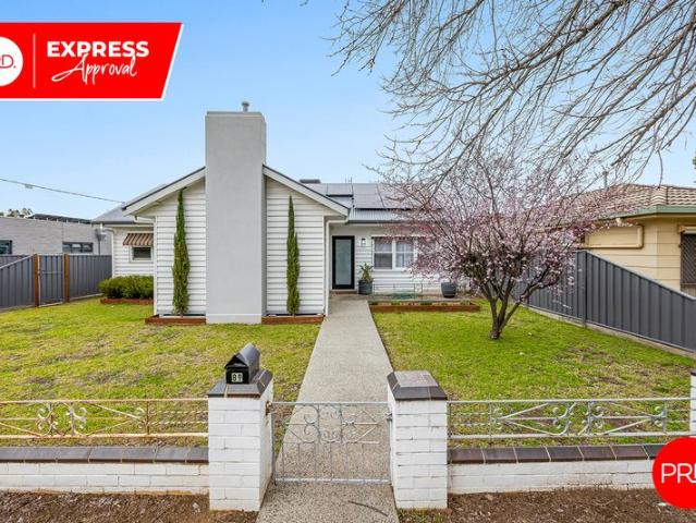 Fully Furnished, modern, spacious, excellent location
