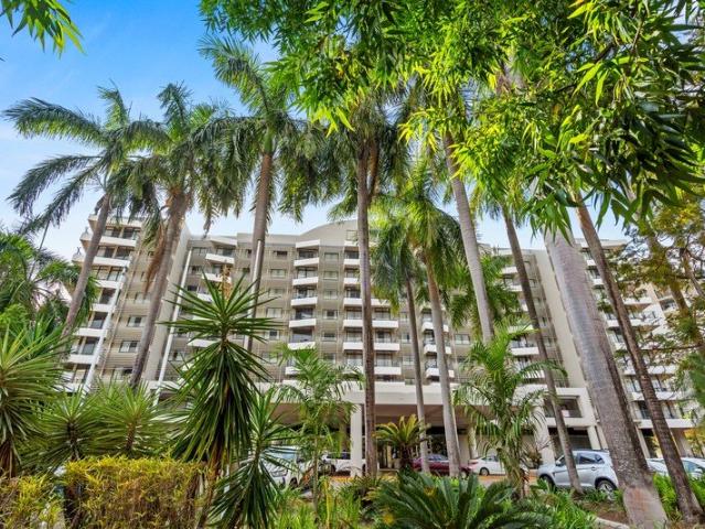 Fully furnished managed apartment in prestige city setting