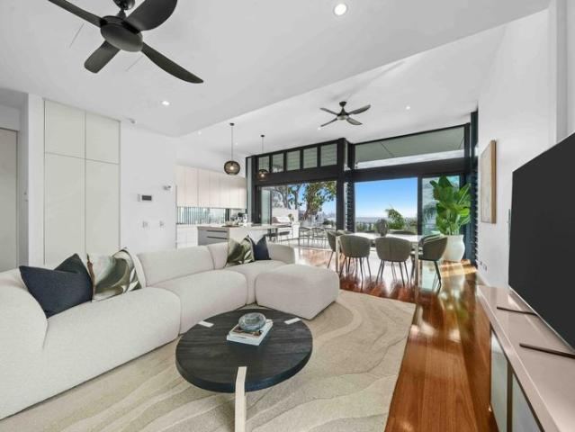 Fully Furnished Multi level coastal luxury in Burleigh Heads with private lift, terrace and parking. Flexible Leasing Available