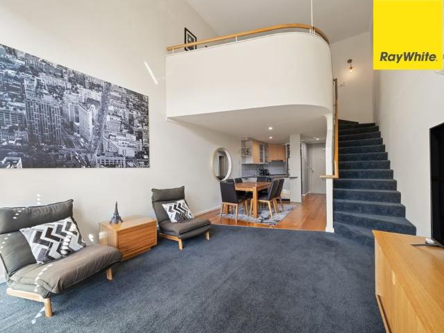 Fully Furnished New York Loft Style Apartment in Manuka