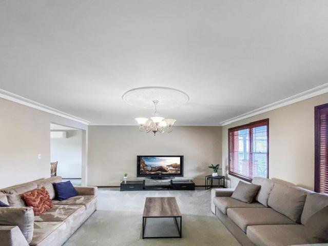 Fully Furnished South Mudgee Retreat with Space to Unwind