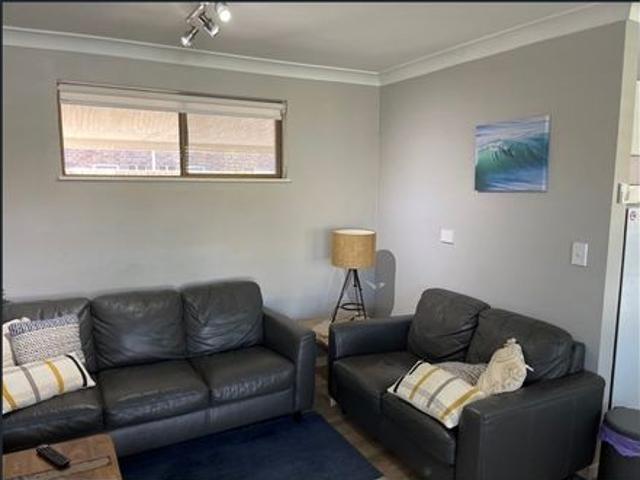 FULLY FURNISHED SAWTELL UNIT
