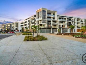 Fully Furnished, Secure Parking & Storage Cage